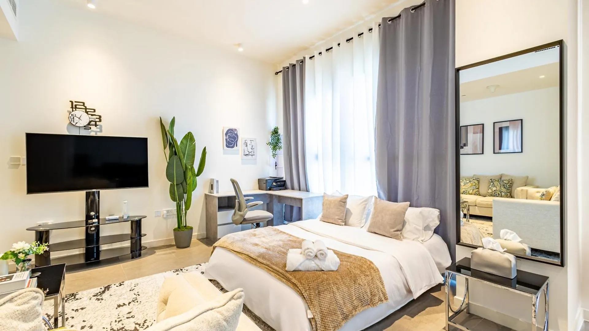 Pixel - Beachfront - Private Beach - 1Br - Paddle - Reem Abu Dhabi Apartment