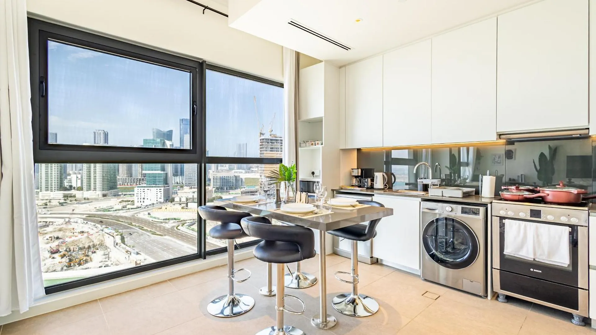Pixel - Beachfront - Private Beach - 1Br - Paddle - Reem Abu Dhabi