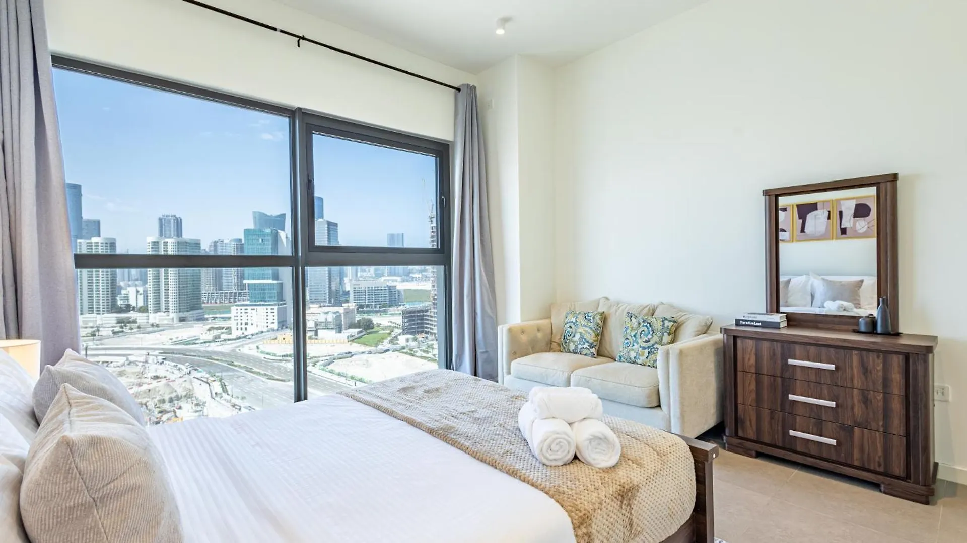 Pixel - Beachfront - Private Beach - 1Br - Paddle - Reem Abu Dhabi