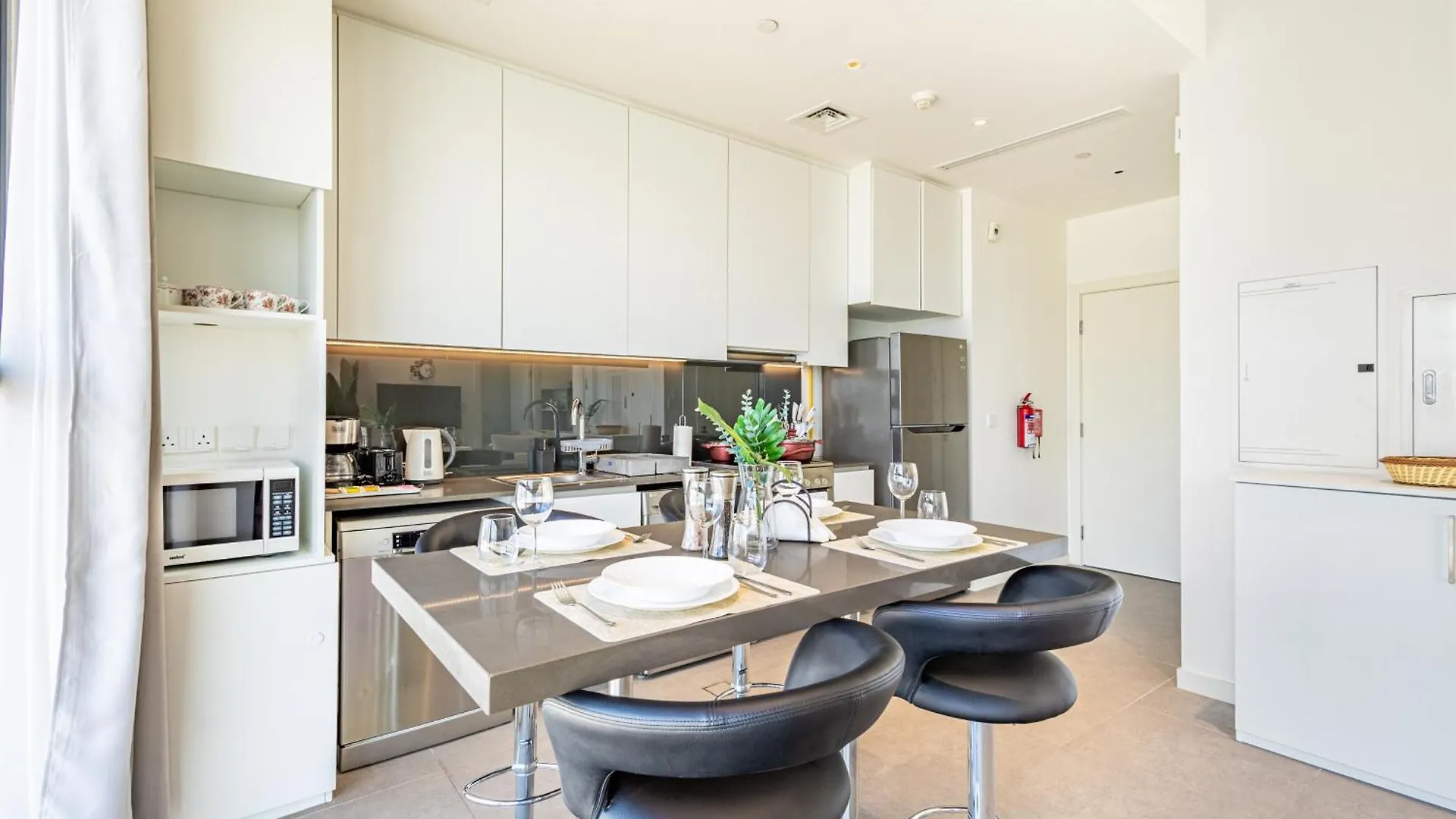 Pixel - Beachfront - Private Beach - 1Br - Paddle - Reem Abu Dhabi Apartment