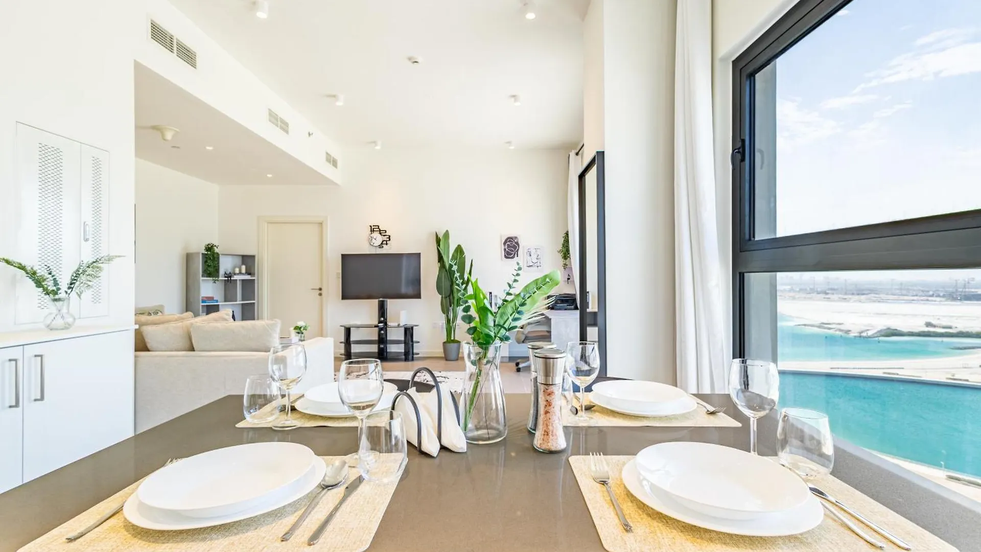 Apartment Pixel - Beachfront - Private Beach - 1Br - Paddle - Reem Abu Dhabi