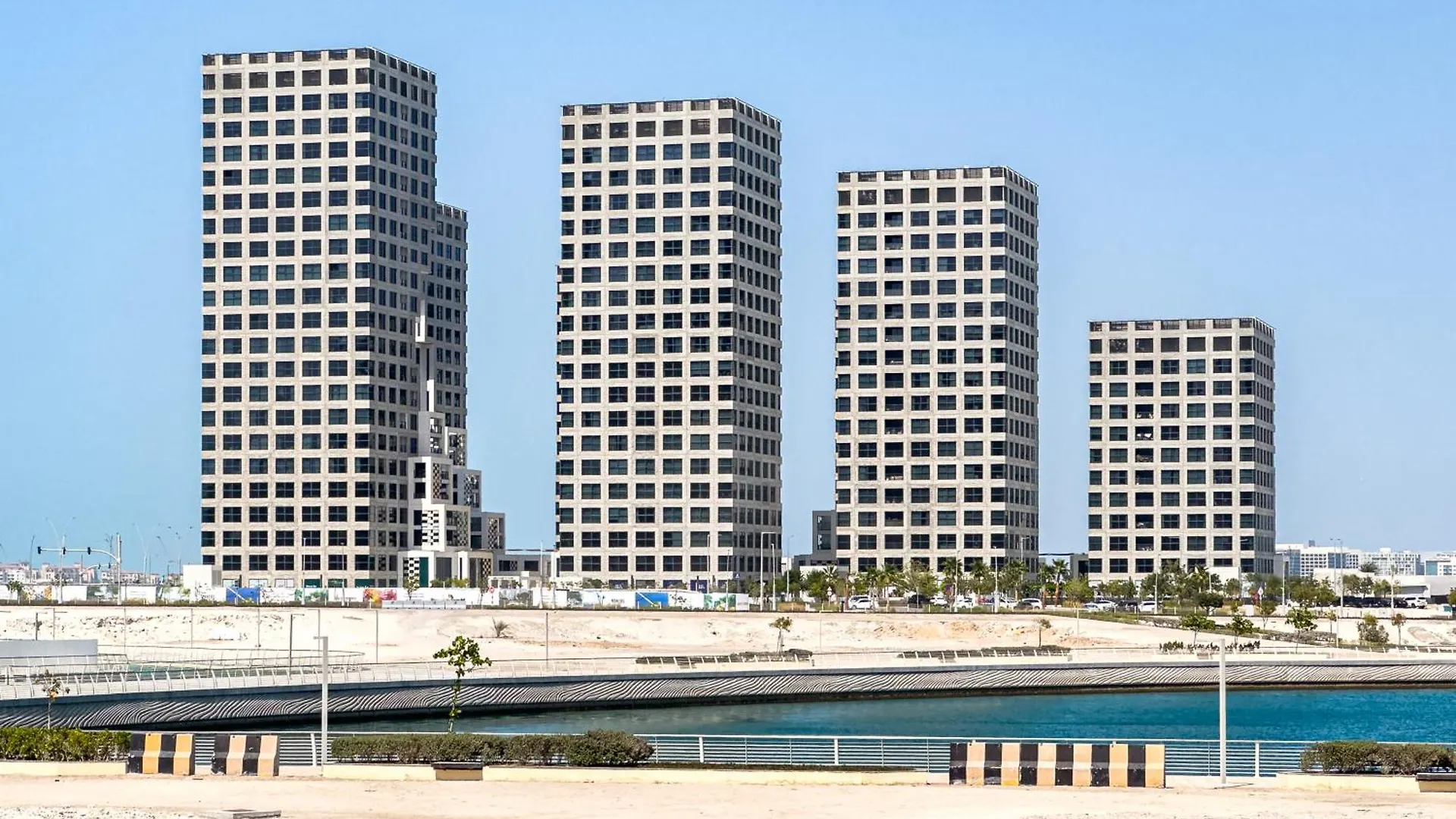 Pixel - Beachfront - Private Beach - 1Br - Paddle - Reem Abu Dhabi United Arab Emirates